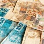 Confira 4 dicas para fazer um bom uso do 13º salário Confira 4 dicas para fazer um bom uso do 13º salário