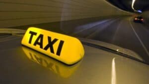Taxista que for MEI pode comprar táxi mais barato Taxista que for MEI pode comprar táxi mais barato